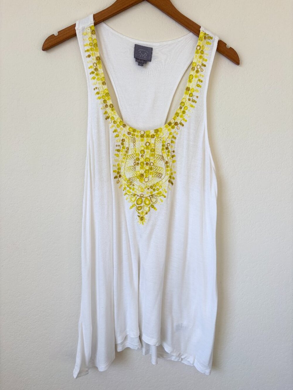 Vanessa Virginia Anthropologie Top Womens XL White Yellow Embroidered Tank